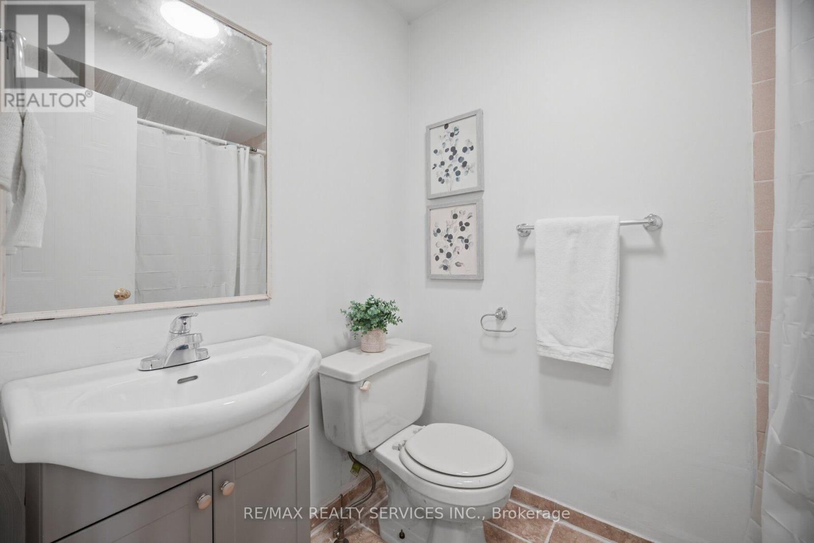 75 - 1484 Torrington Drive, Mississauga, Ontario  L5V 1Y2 - Photo 24 - W13633324