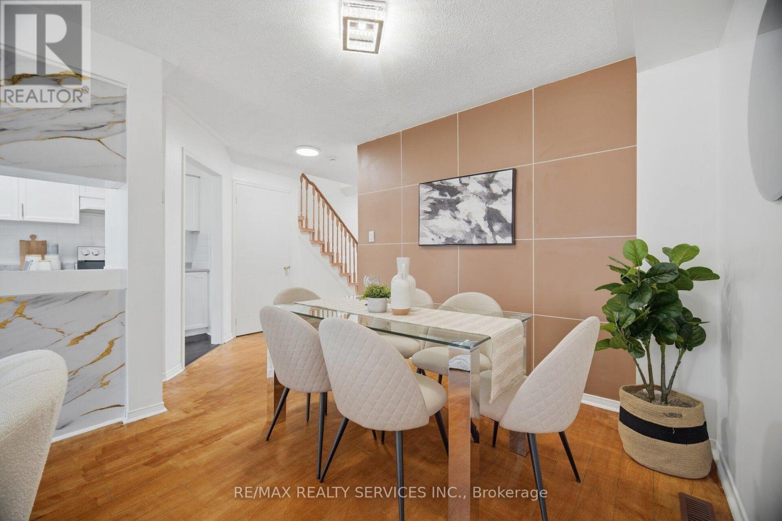 75 - 1484 Torrington Drive, Mississauga, Ontario  L5V 1Y2 - Photo 6 - W13633324