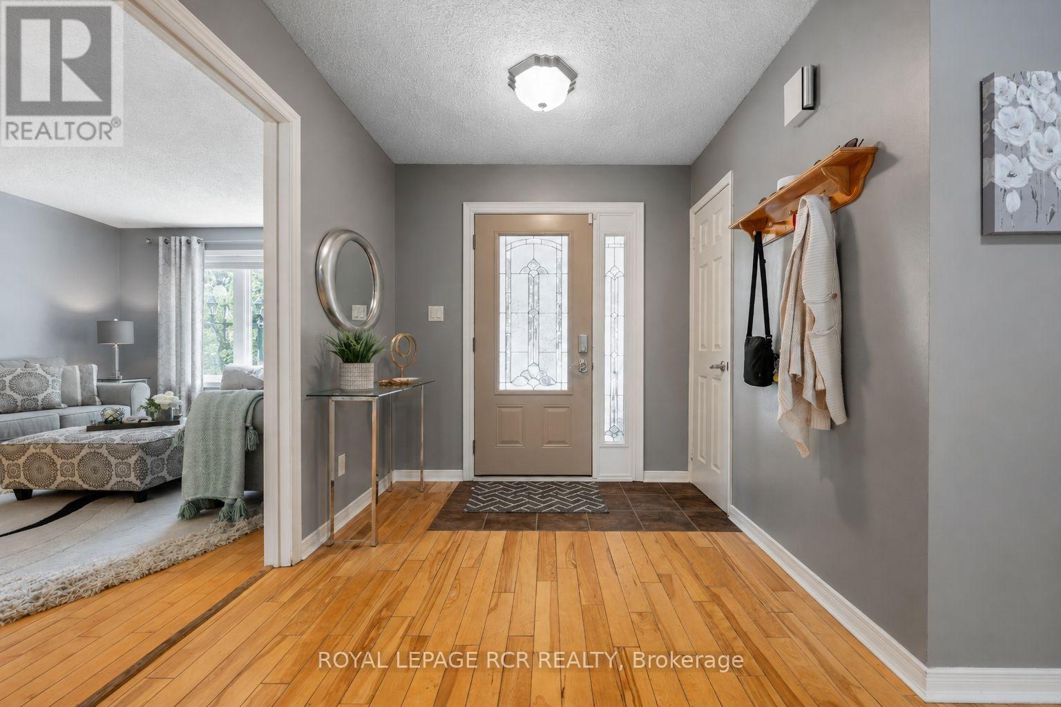 113 Meadow Drive, Orangeville, Ontario L9W 4J7 - Photo 5 - W13629292