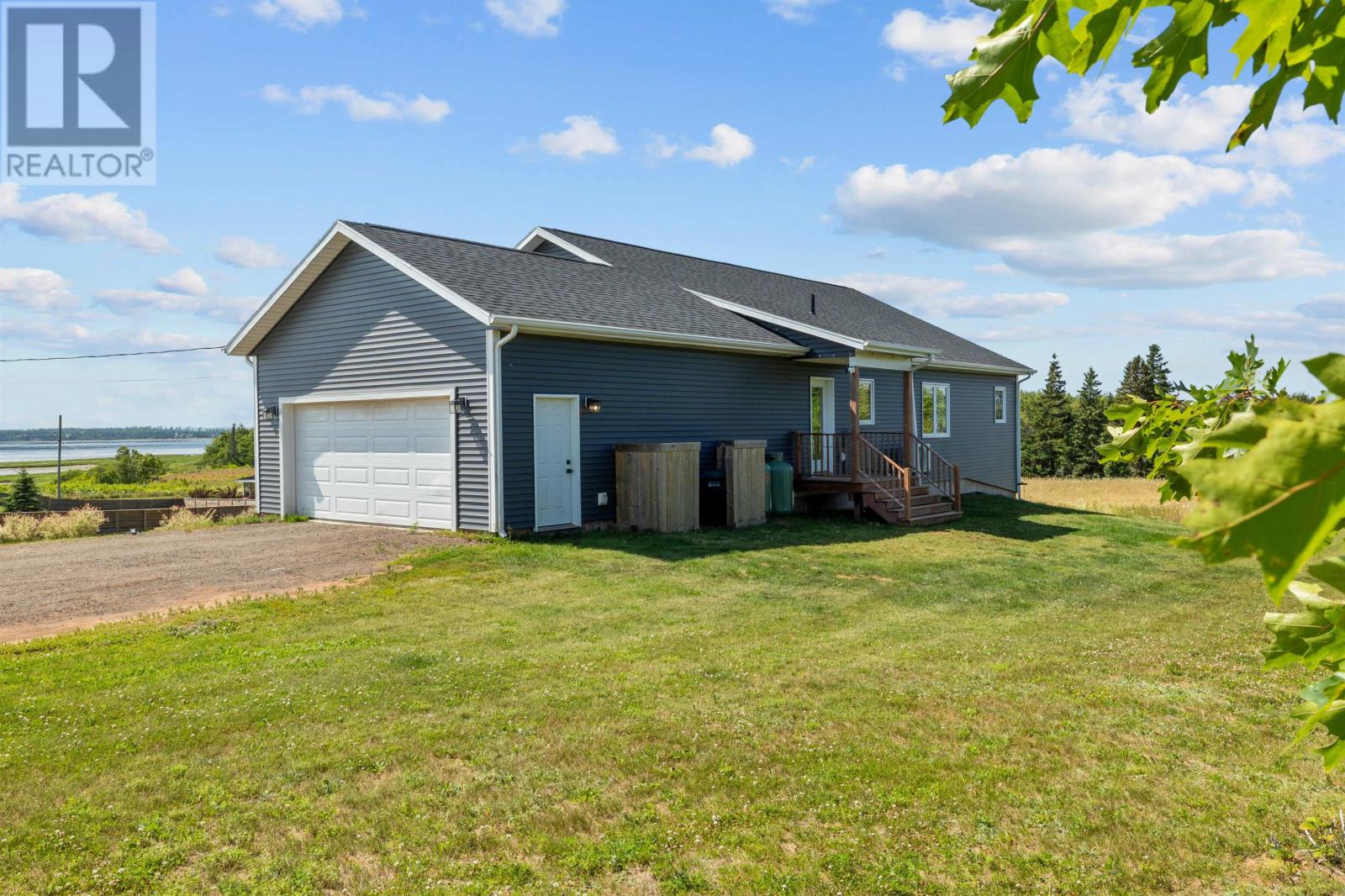 74 Pine Street, Brackley Beach, Prince Edward Island  C1E 2W1 - Photo 46 - 202619446