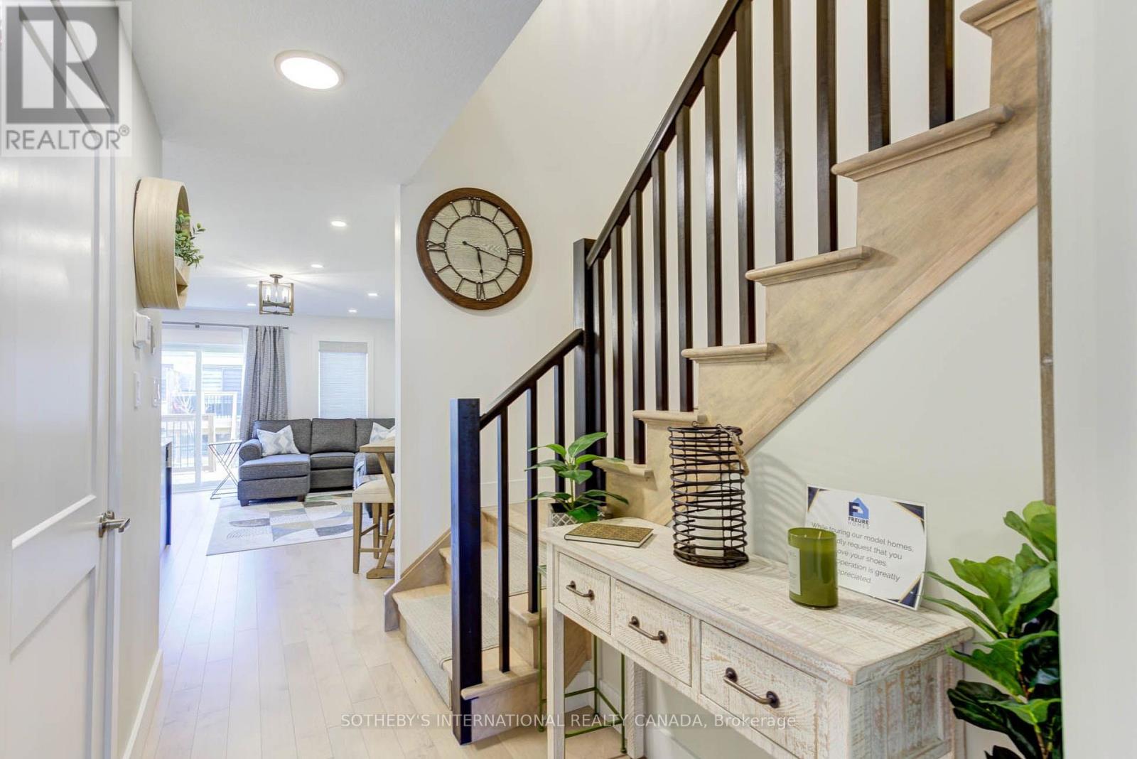 8b - 18 Oak Forest Common, Cambridge, Ontario  N1S 0G3 - Photo 5 - X13623430