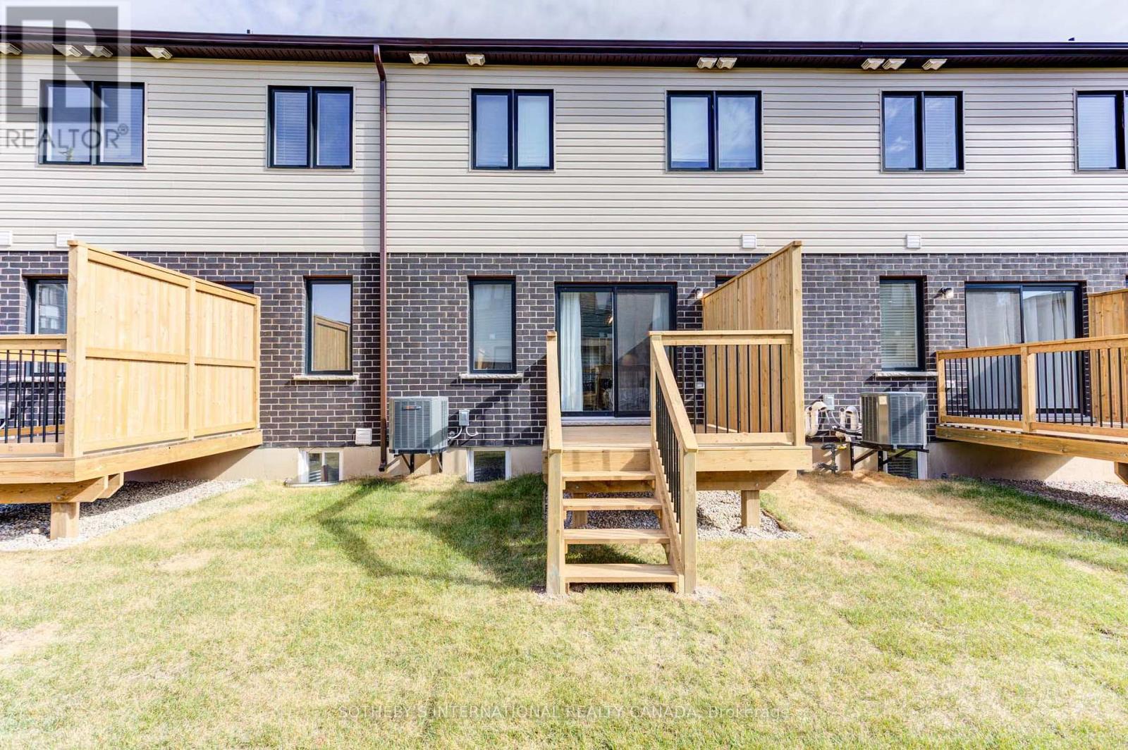 8b - 18 Oak Forest Common, Cambridge, Ontario  N1S 0G3 - Photo 34 - X13623430