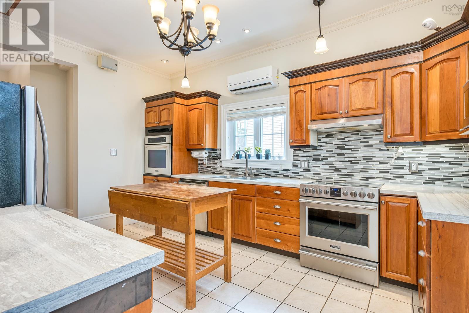 602 Francklyn Street, Halifax, Nova Scotia  B3H 3B4 - Photo 25 - 202611305