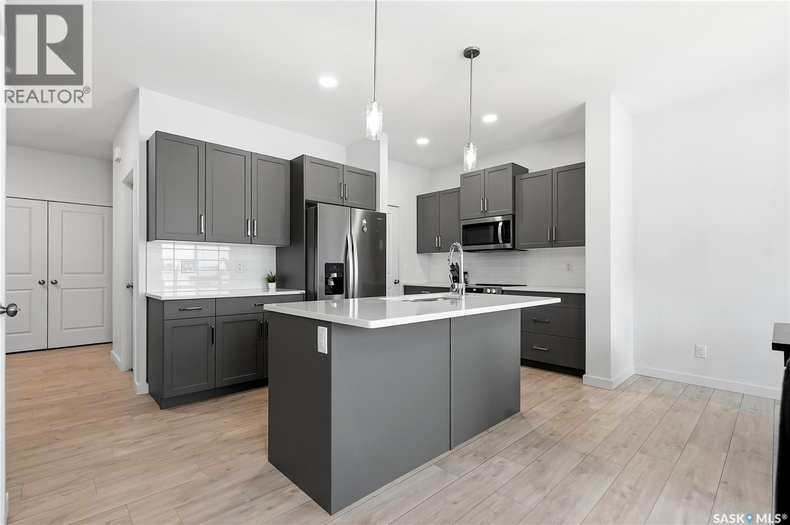 246 Katz Court, Saskatoon, Saskatchewan  S7H 4R1 - Photo 10 - SK044408