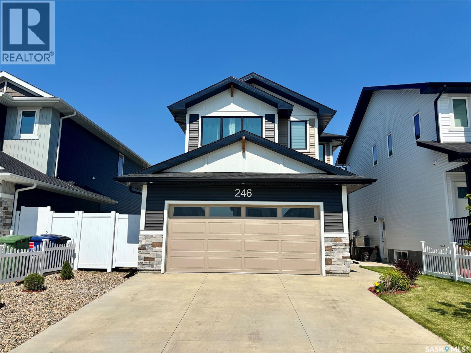 246 Katz Court, Saskatoon, Saskatchewan  S7H 4R1 - Photo 2 - SK044408