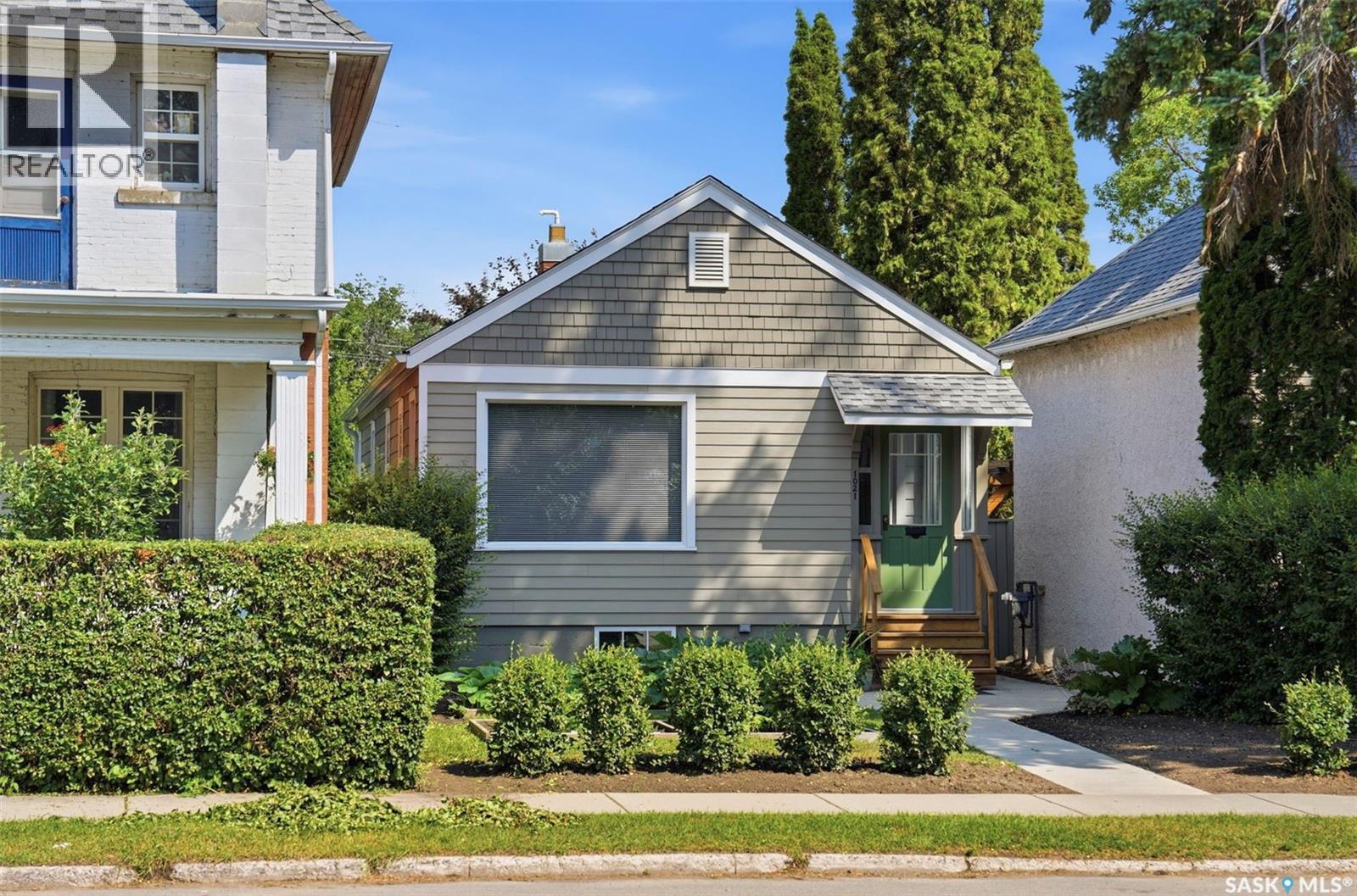 1021 12th Street E, Saskatoon, Saskatchewan  S7H 0C9 - Photo 2 - SK044387