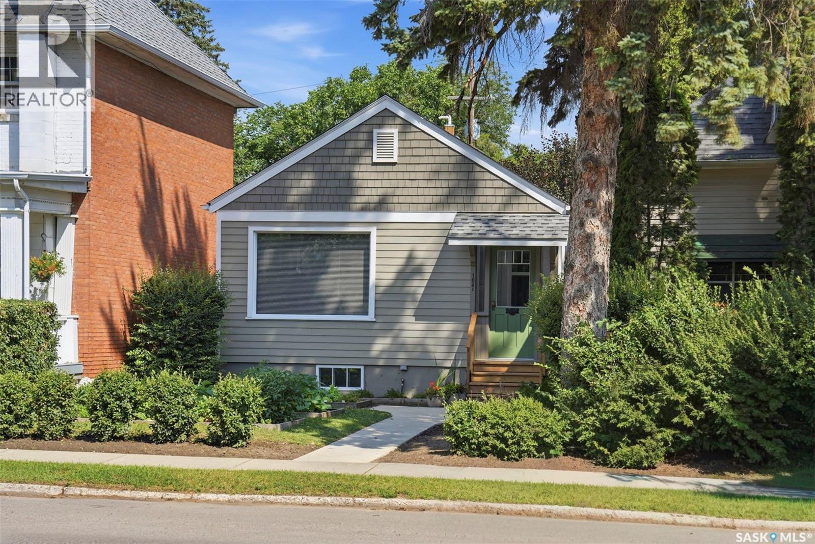 1021 12th Street E, Saskatoon, Saskatchewan  S7H 0C9 - Photo 3 - SK044387