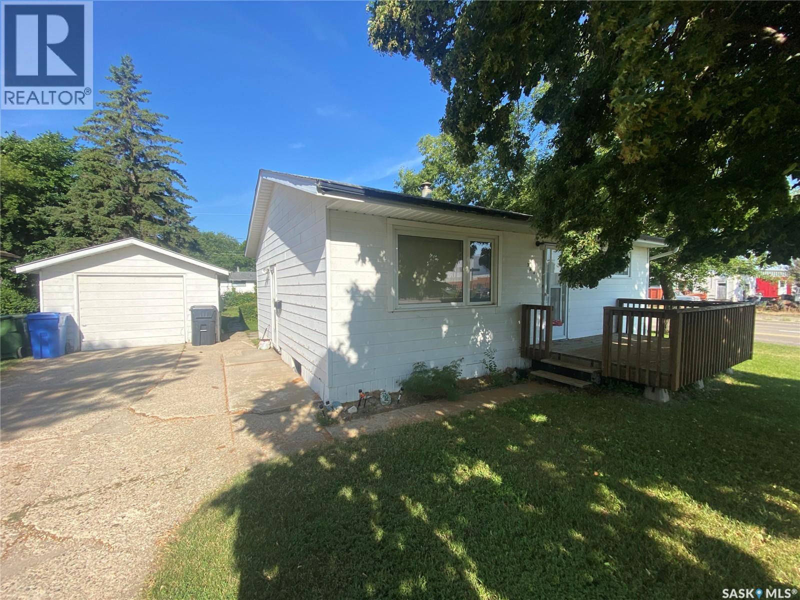 386 4th Avenue N, Yorkton, Saskatchewan  S3N 1B6 - Photo 1 - SK044217