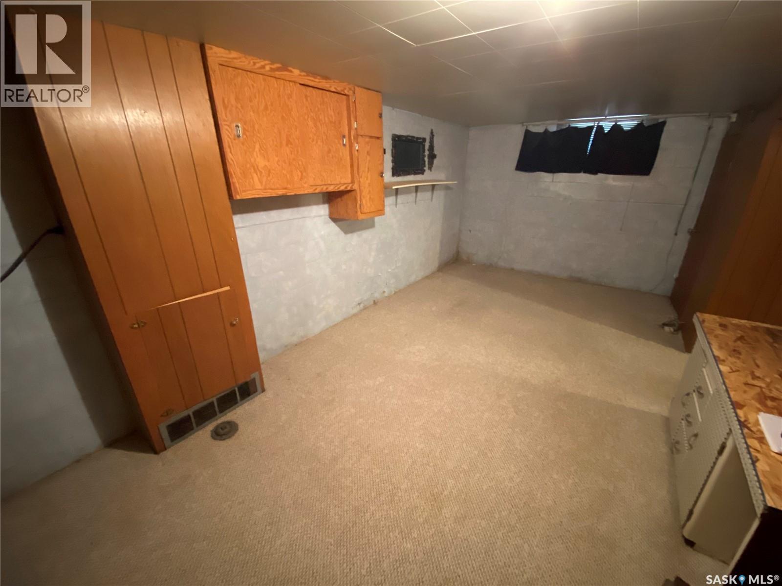 386 4th Avenue N, Yorkton, Saskatchewan  S3N 1B6 - Photo 10 - SK044217