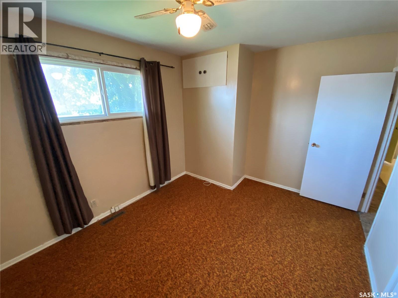 386 4th Avenue N, Yorkton, Saskatchewan  S3N 1B6 - Photo 6 - SK044217
