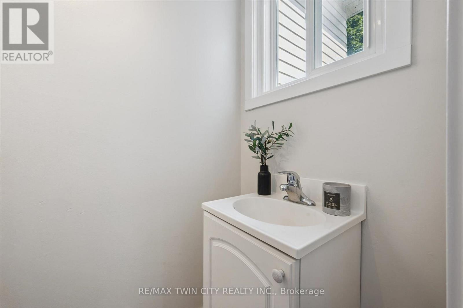 A - 488 Glenelm Crescent, Waterloo, Ontario N2L 5C8 - Photo 14 - X13633088