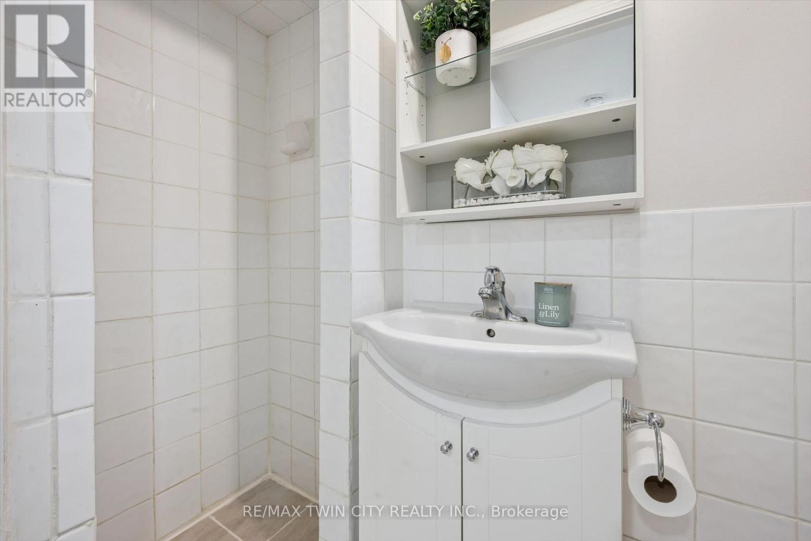 A - 488 Glenelm Crescent, Waterloo, Ontario N2L 5C8 - Photo 29 - X13633088