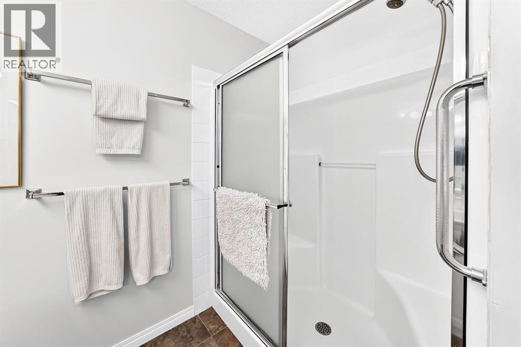 157 Hawkstone Manor NW, Calgary, Alberta  T3G 3X2 - Photo 22 - A2294301
