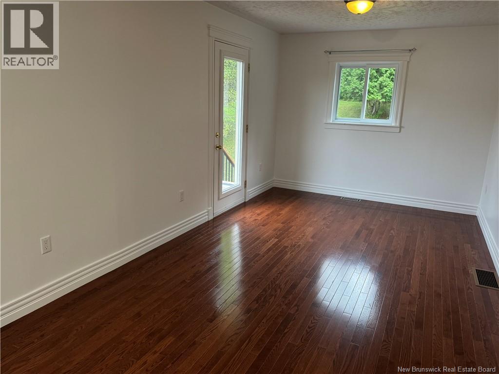 61 Hospital Street, Bath, New Brunswick  E7J 1B7 - Photo 16 - NB145243