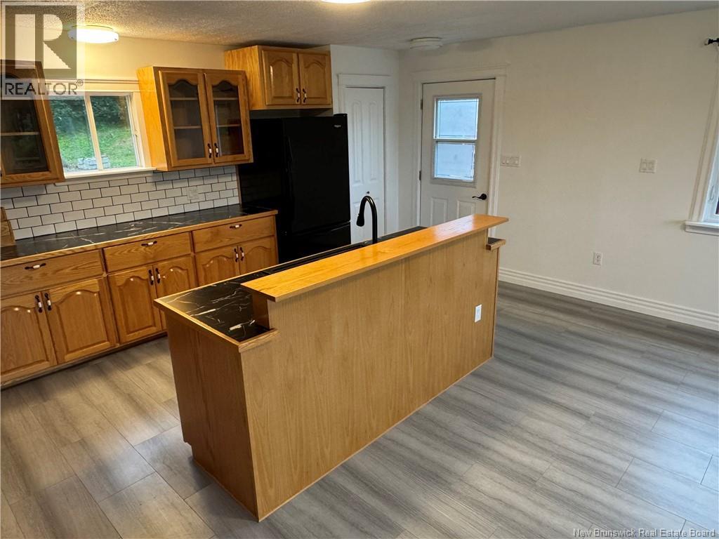 61 Hospital Street, Bath, New Brunswick  E7J 1B7 - Photo 5 - NB145243