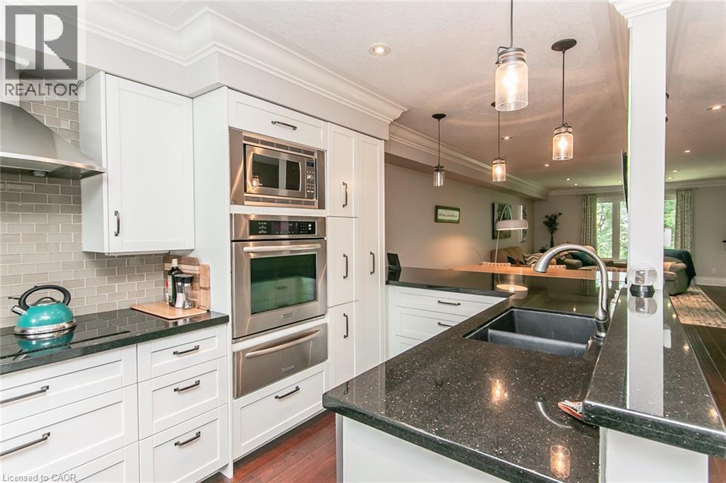 28 Ahrens Street W Unit# D, Kitchener, Ontario  N2H 4B7 - Photo 10 - 40850385