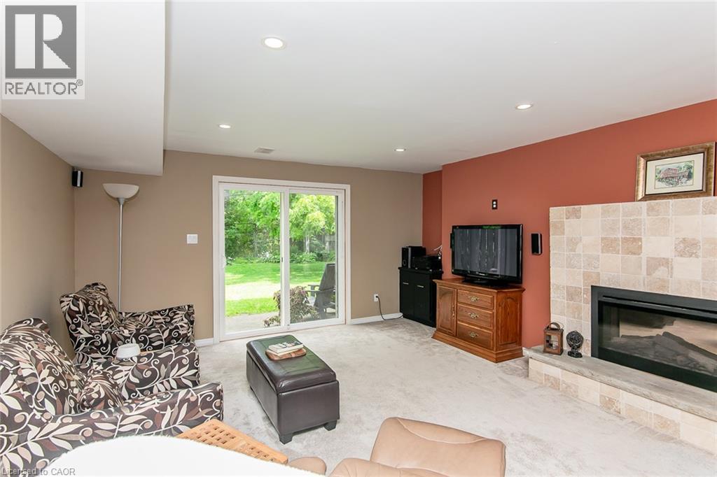 28 Ahrens Street W Unit# D, Kitchener, Ontario  N2H 4B7 - Photo 44 - 40850385