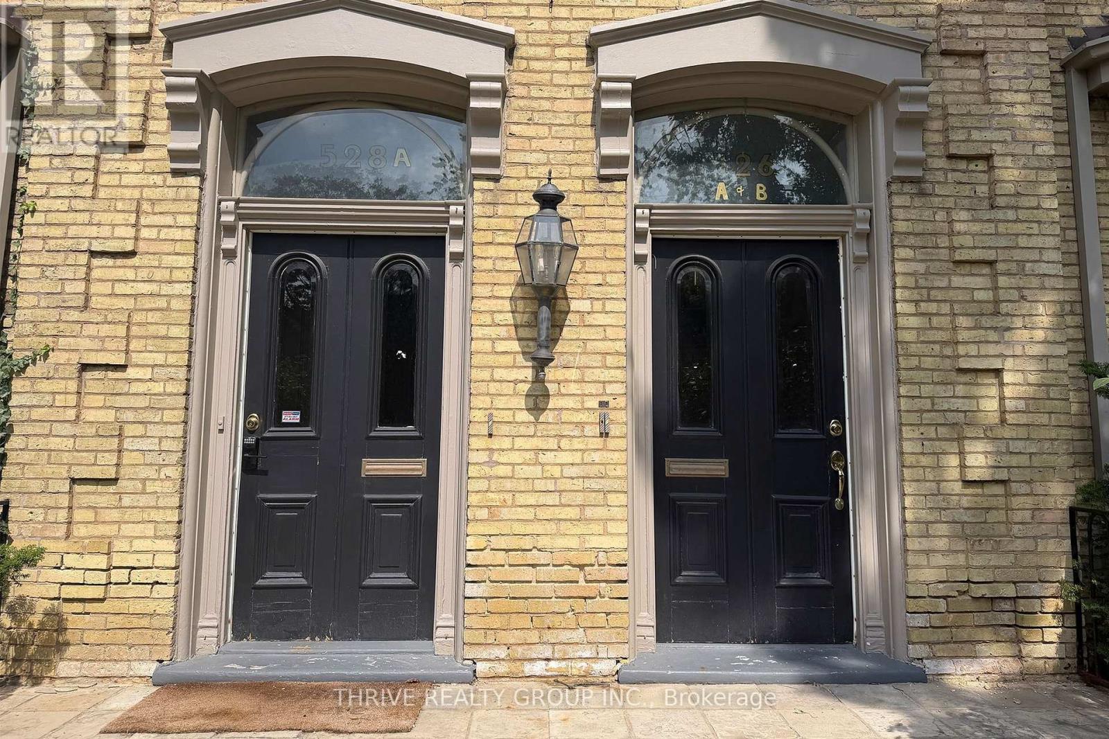 A - 526 Waterloo Street, London East, Ontario  N6B 2P9 - Photo 1 - X13633358