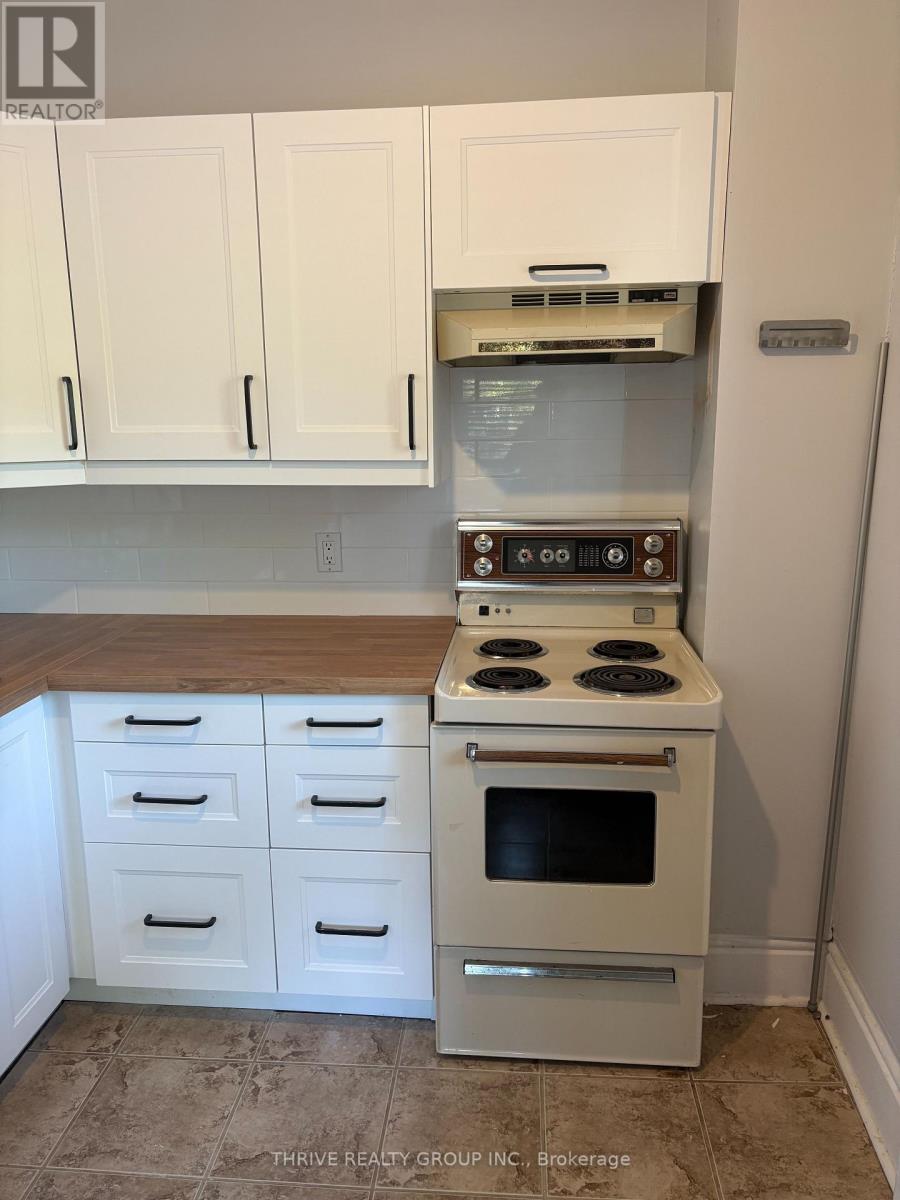 A - 526 Waterloo Street, London East, Ontario  N6B 2P9 - Photo 5 - X13633358