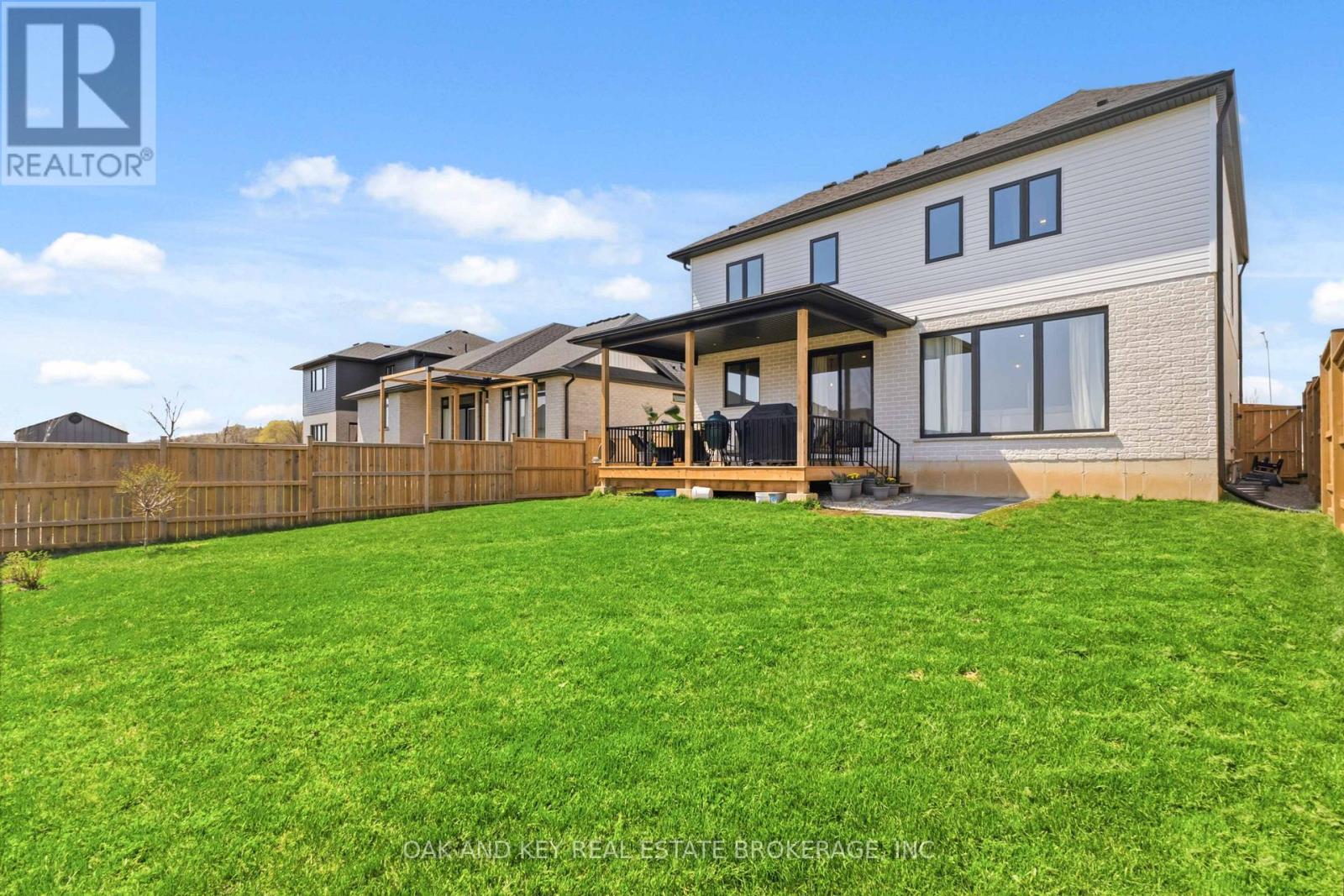 13 Briscoe Crescent, Strathroy-Caradoc, Ontario  N7G 0G3 - Photo 46 - X13633476