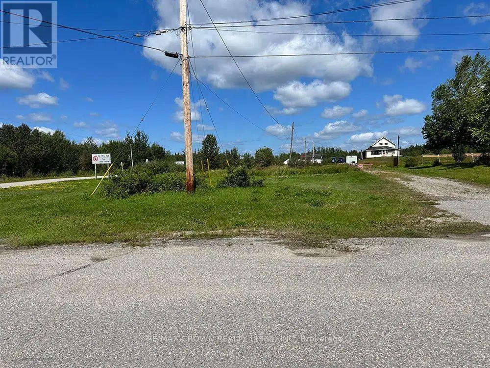 166 CLOUTIERVILLE ROAD, Smooth Rock Falls, Ontario