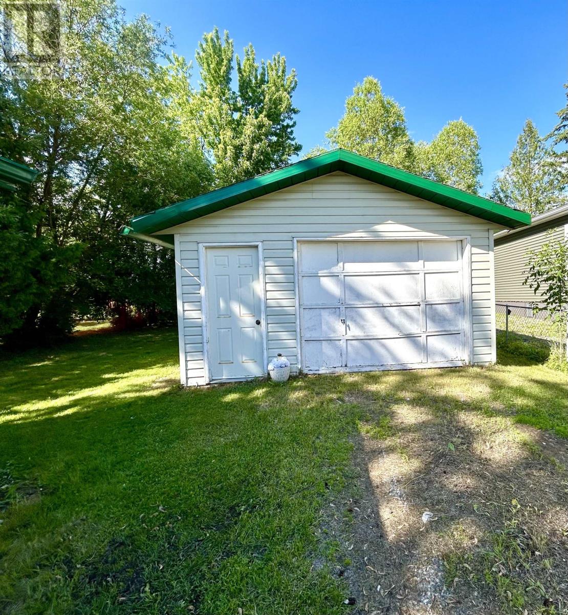 6080 Highway 11, Emo, Ontario  P0W 1E0 - Photo 17 - TB2601855