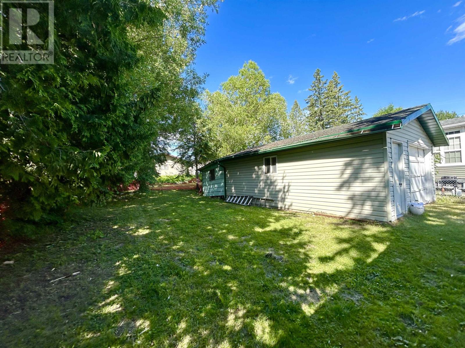 6080 Highway 11, Emo, Ontario  P0W 1E0 - Photo 16 - TB2601855