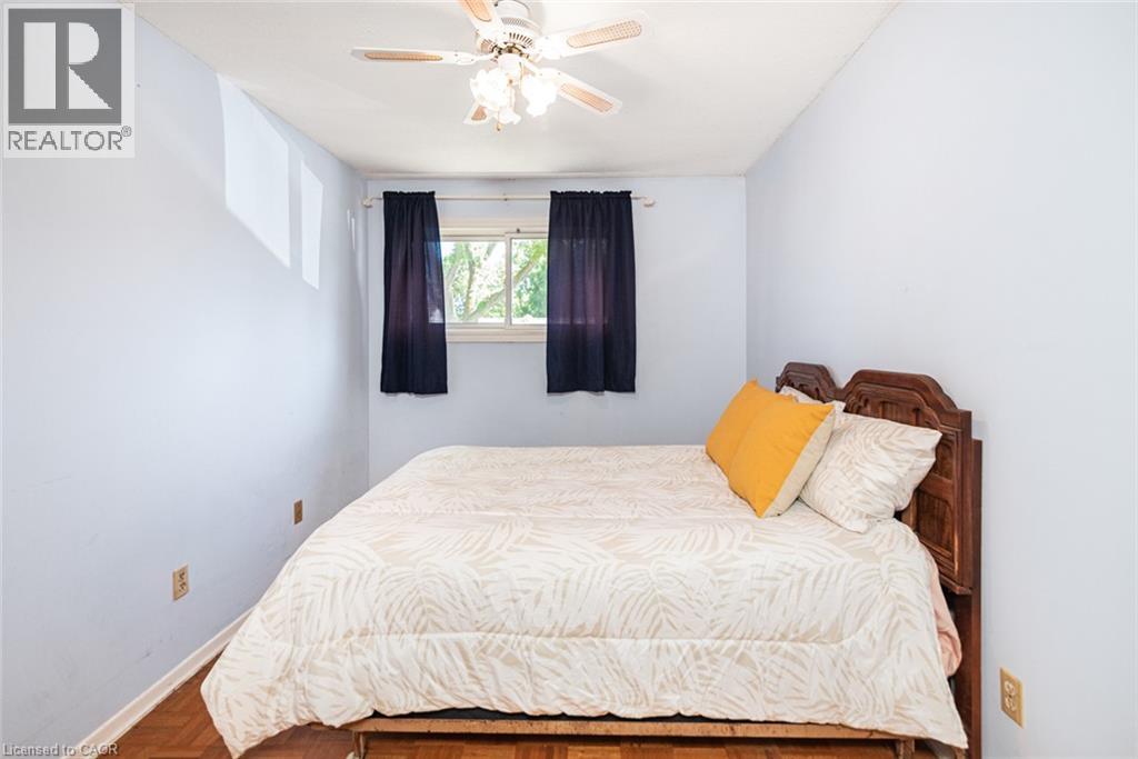 2138 Falmouth Terrace, Burlington, Ontario  L7P 1X9 - Photo 13 - 40850792