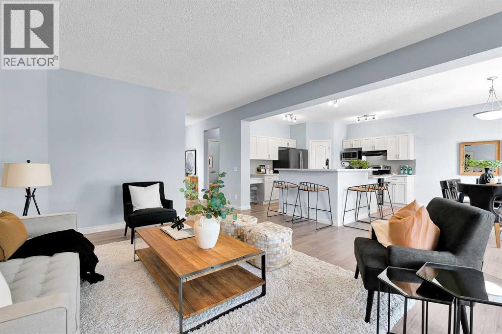 71 Westmount Circle, Okotoks, Alberta  T1S 0B7 - Photo 8 - A2326605