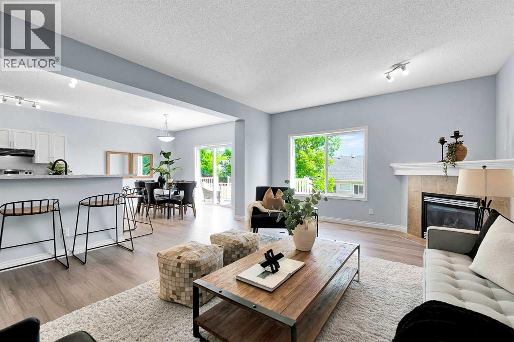 71 Westmount Circle, Okotoks, Alberta  T1S 0B7 - Photo 9 - A2326605