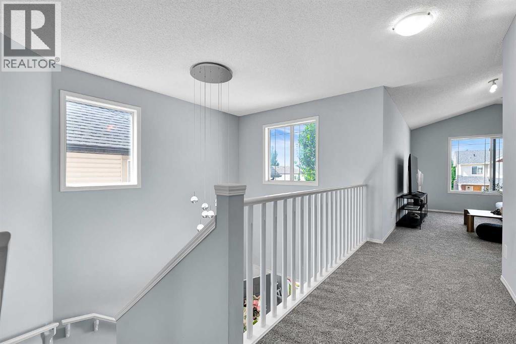 71 Westmount Circle, Okotoks, Alberta  T1S 0B7 - Photo 23 - A2326605