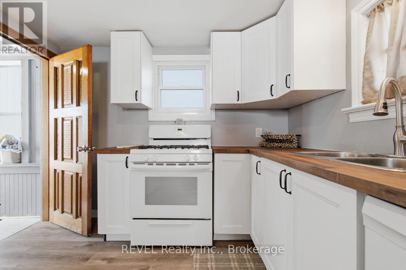 149 Knoll Street, Port Colborne (Main Street), Ontario L3K 5B2 - Photo 8 - X13633512