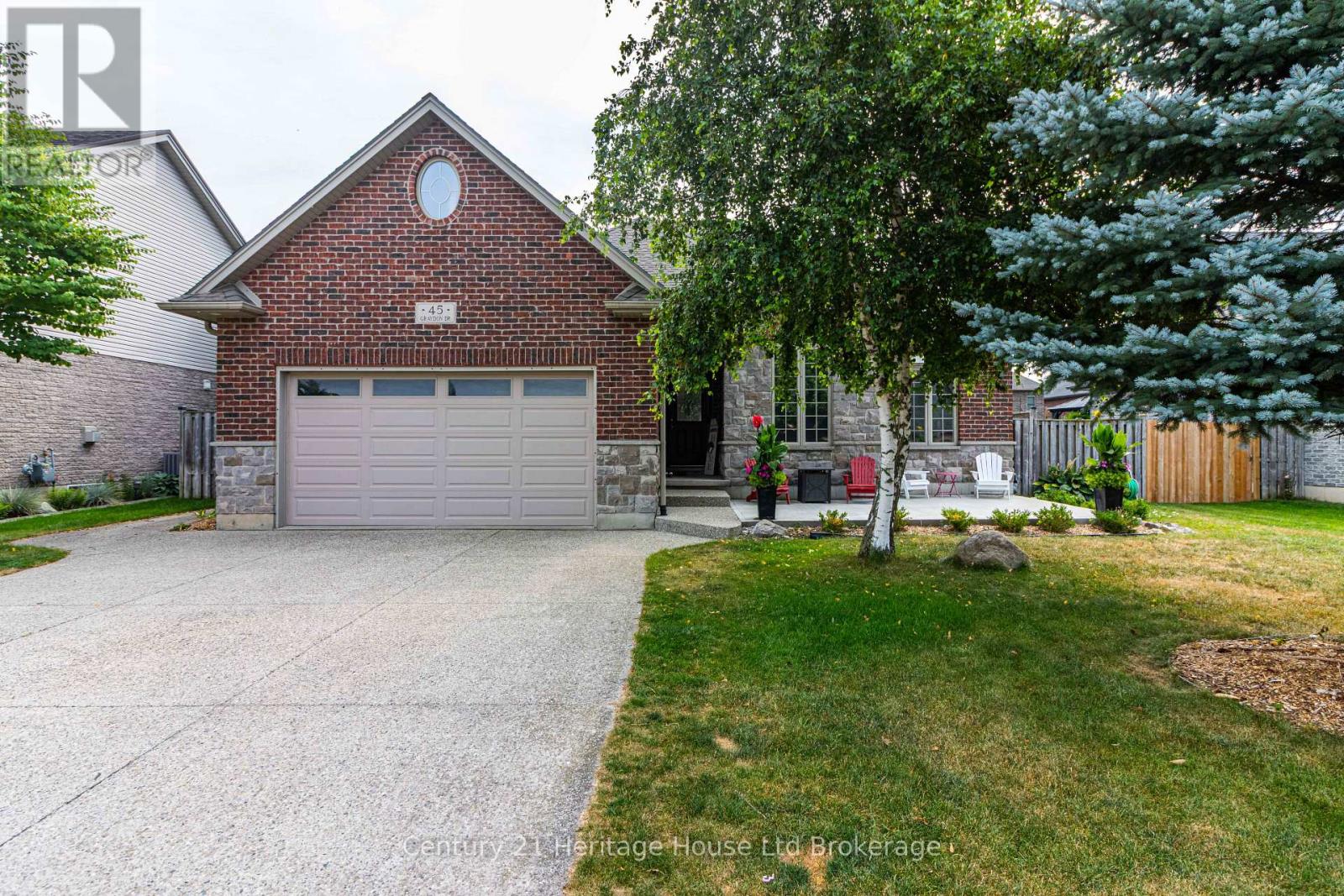 45 GRAYDON DRIVE, South-West Oxford, Ontario