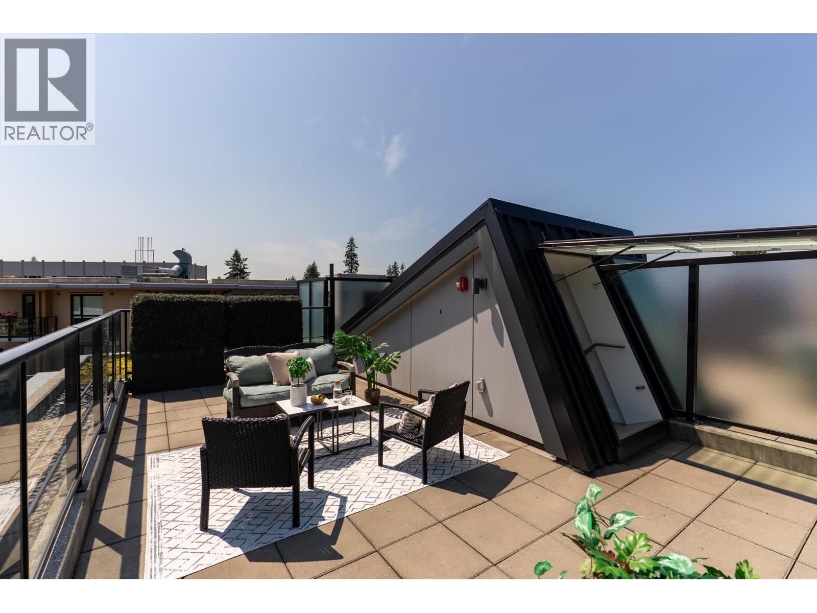 204 1055 Ridgewood Drive, North Vancouver, British Columbia  V7R 0A5 - Photo 32 - R3152035