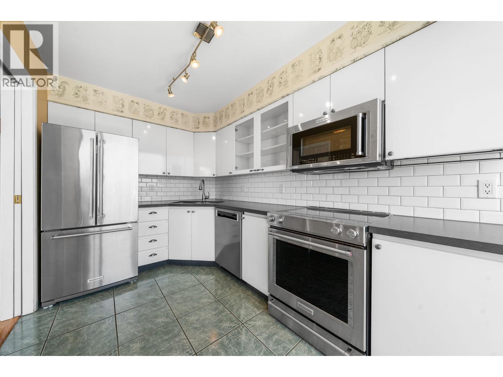 1201 120 W 2nd Street, North Vancouver, British Columbia  V7M 1C3 - Photo 12 - R3152038