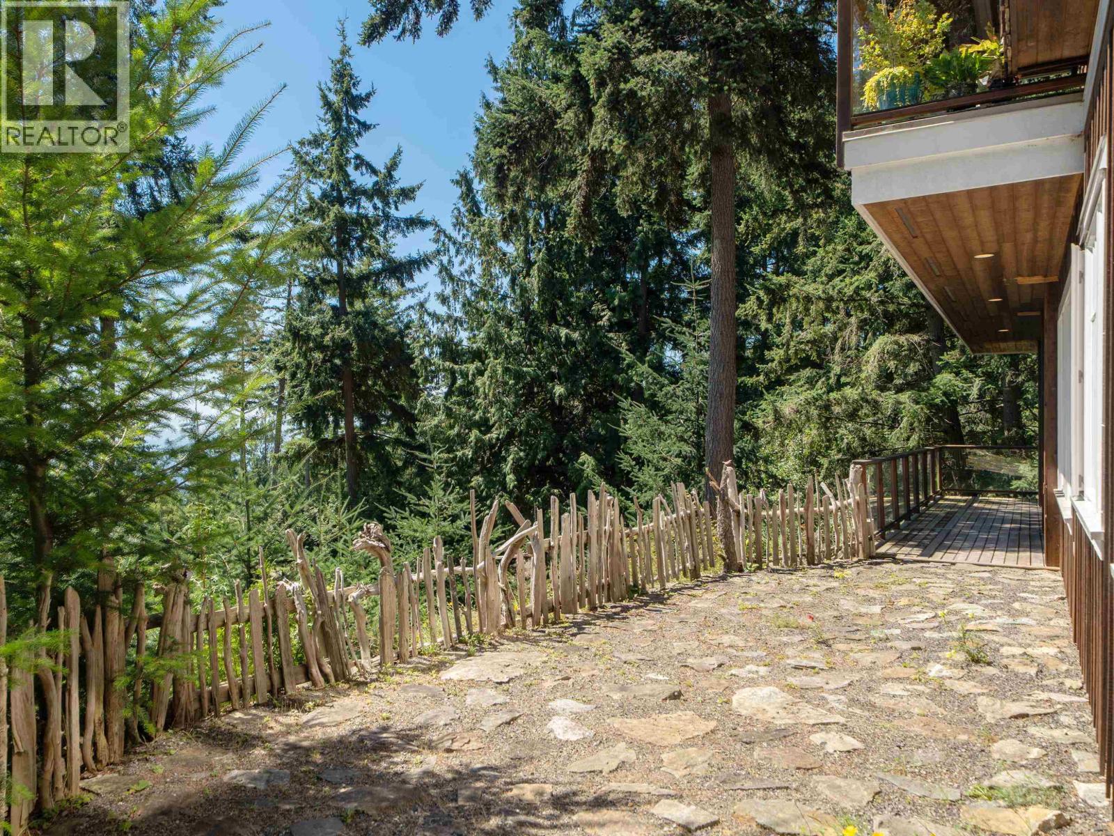 1010 Cowan Point Drive, Bowen Island, British Columbia  V0N 1G2 - Photo 31 - R3152040
