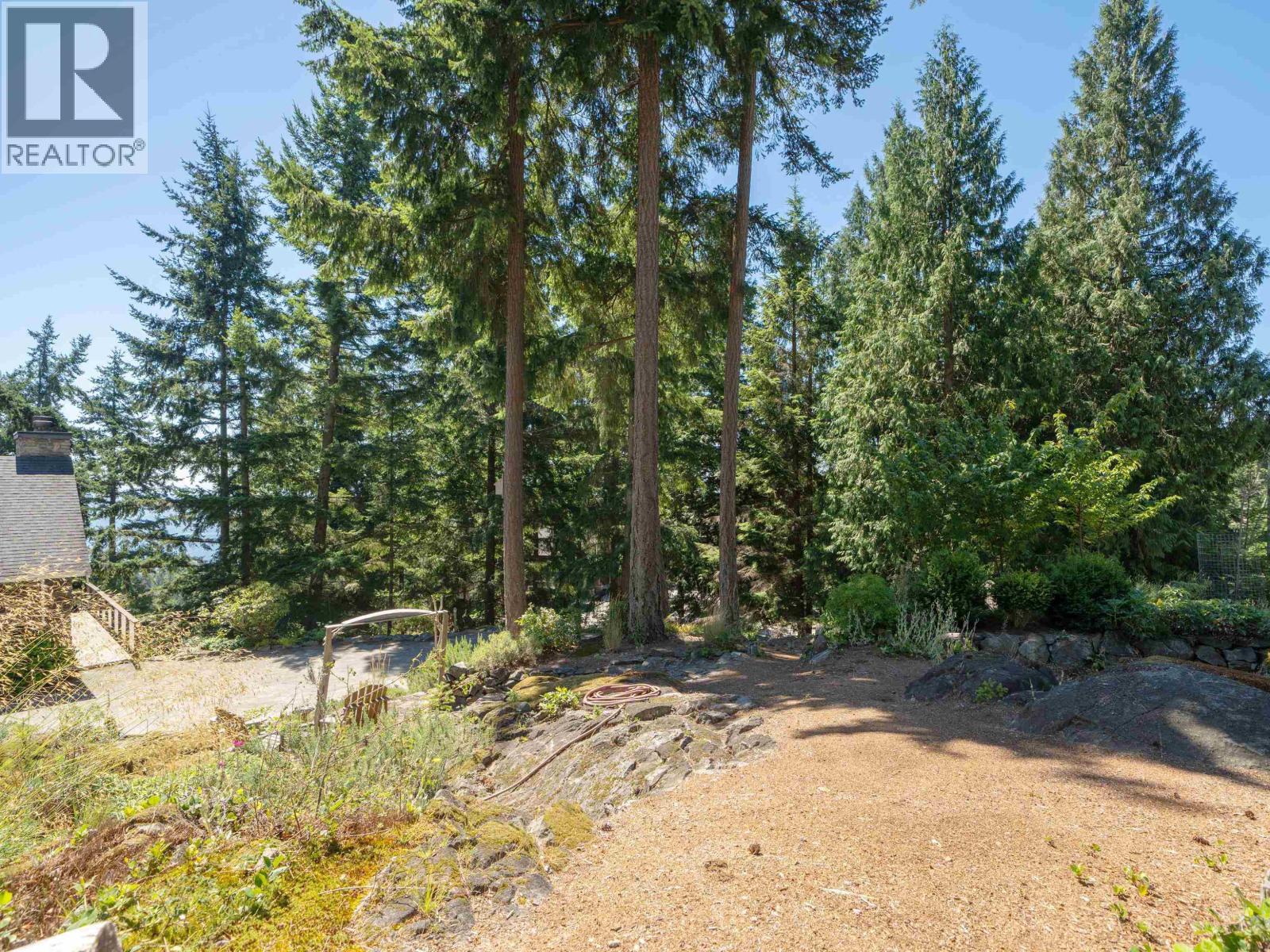 1010 Cowan Point Drive, Bowen Island, British Columbia  V0N 1G2 - Photo 35 - R3152040