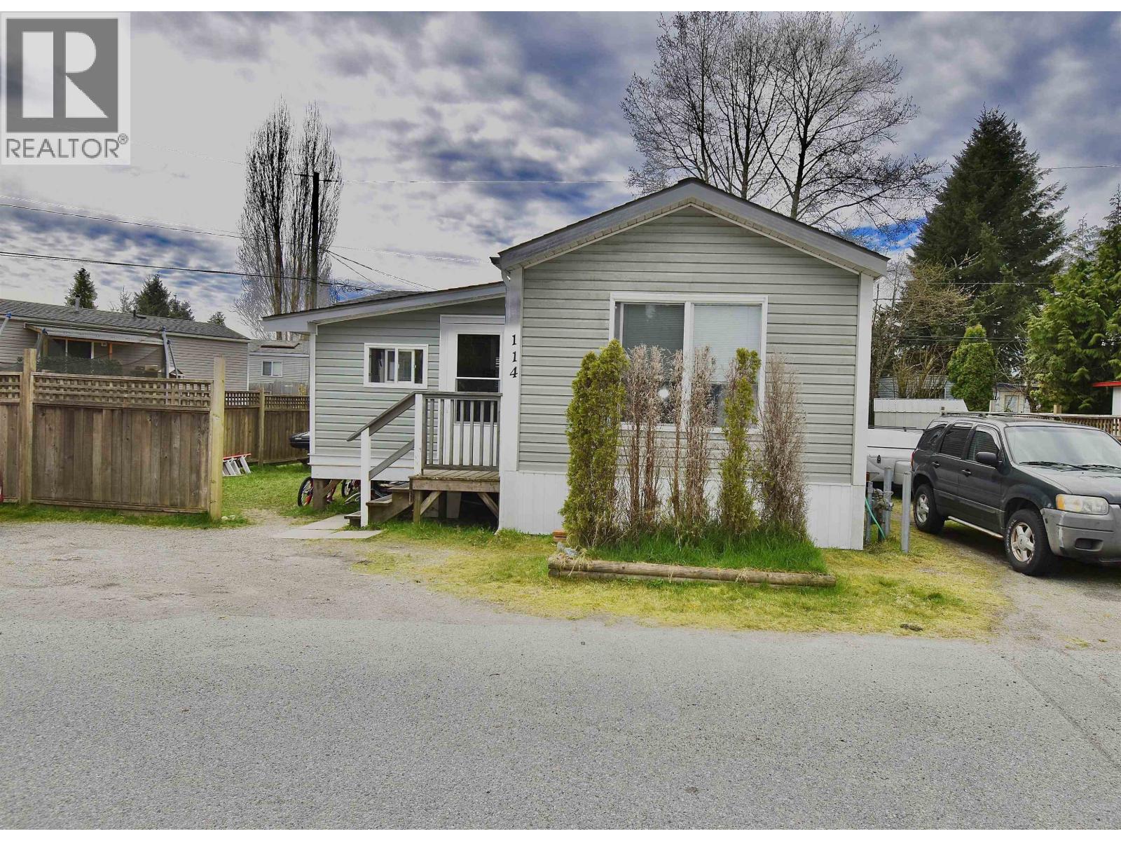 114 1413 Sunshine Coast Highway, Gibsons, British Columbia  V0N 1V5 - Photo 3 - R3152041