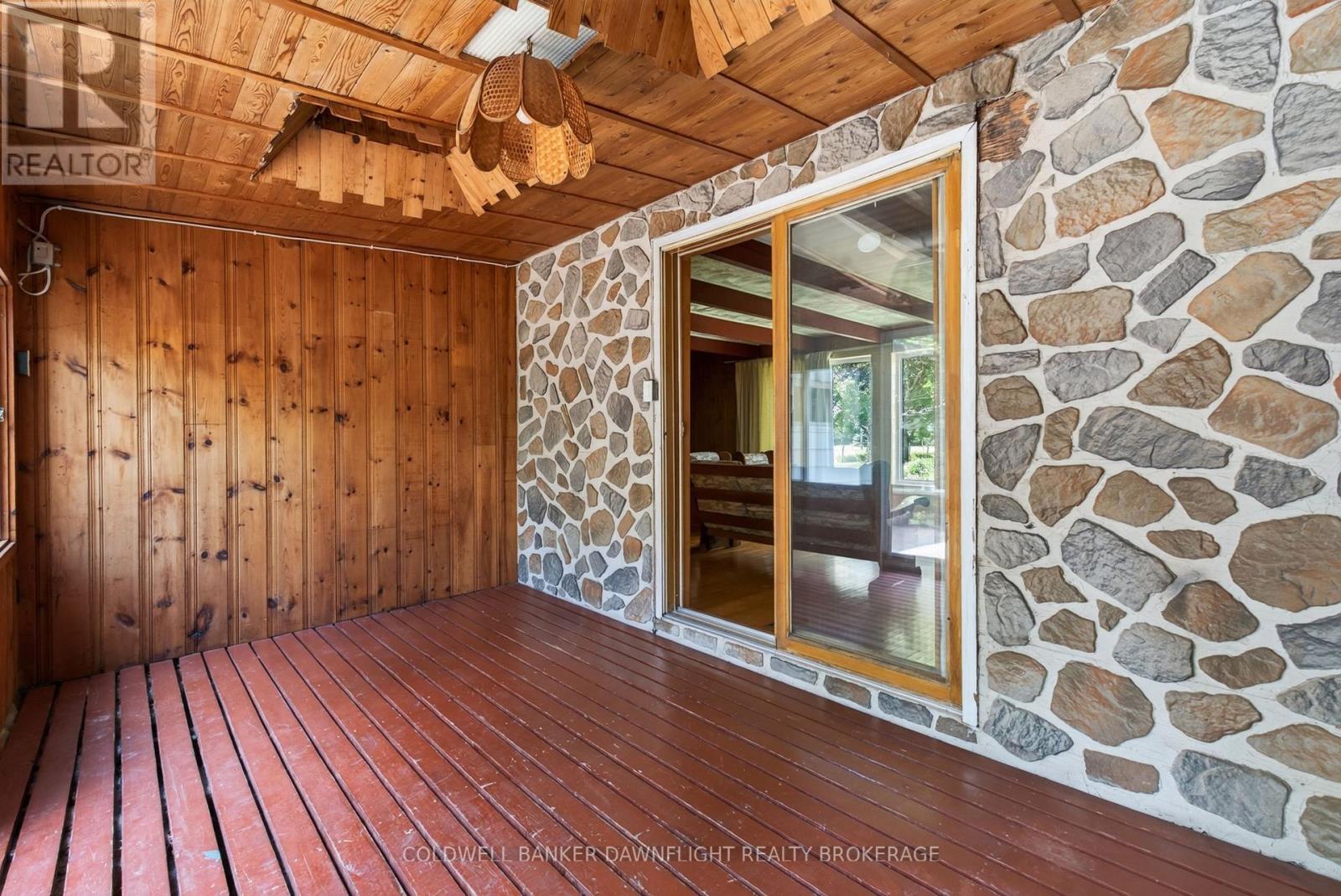 33990 Roman Line, Lucan Biddulph, Ontario  N0M 2J0 - Photo 9 - X13604162