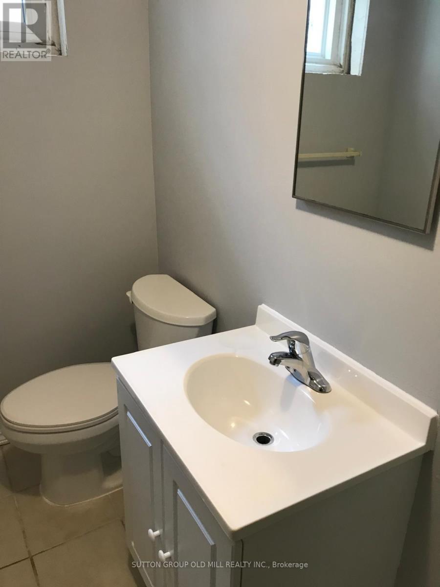 64 - 1563 Albion Road, Toronto, Ontario  M9V 1B2 - Photo 8 - W13618004