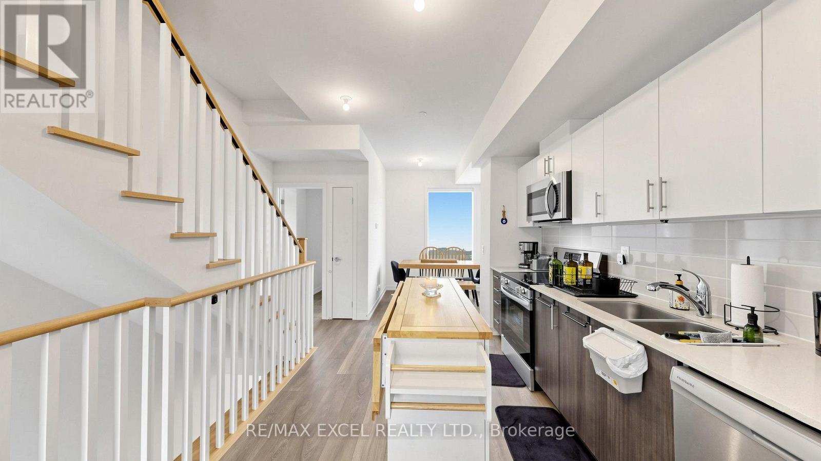 68a Tisdale Avenue, Toronto, Ontario  M4A 0A9 - Photo 14 - C13633402