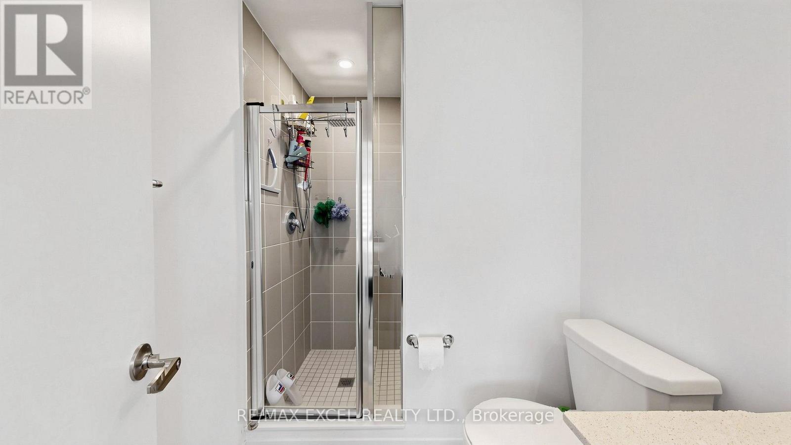 68a Tisdale Avenue, Toronto, Ontario  M4A 0A9 - Photo 24 - C13633402