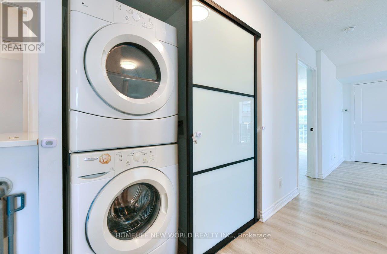 1806 - 17 Anndale Drive, Toronto, Ontario  M2N 2W7 - Photo 9 - C13633484