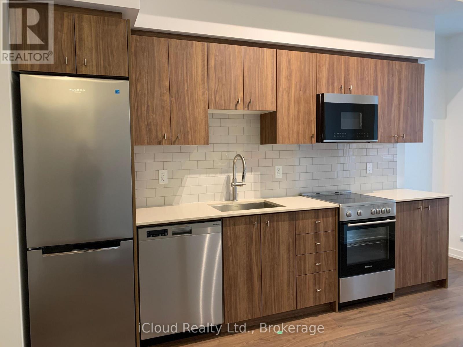 211 - 15 Wellington Street S, Kitchener, Ontario  N2G 0E4 - Photo 12 - X13420830
