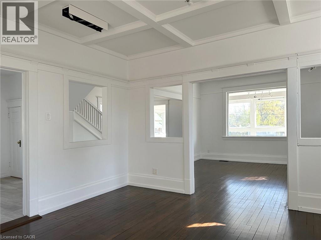 215 Main Street, Port Dover, Ontario  N0A 1N0 - Photo 12 - 40810443