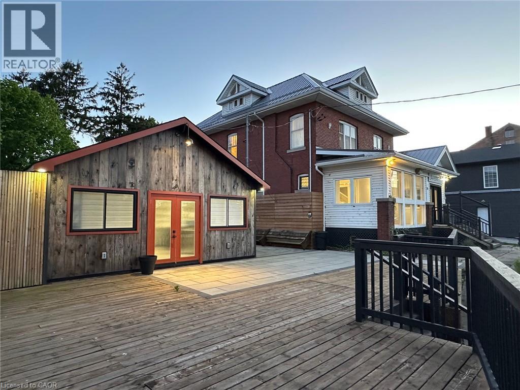 215 Main Street, Port Dover, Ontario  N0A 1N0 - Photo 3 - 40810443