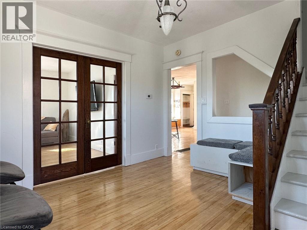 215 Main Street, Port Dover, Ontario  N0A 1N0 - Photo 24 - 40810443