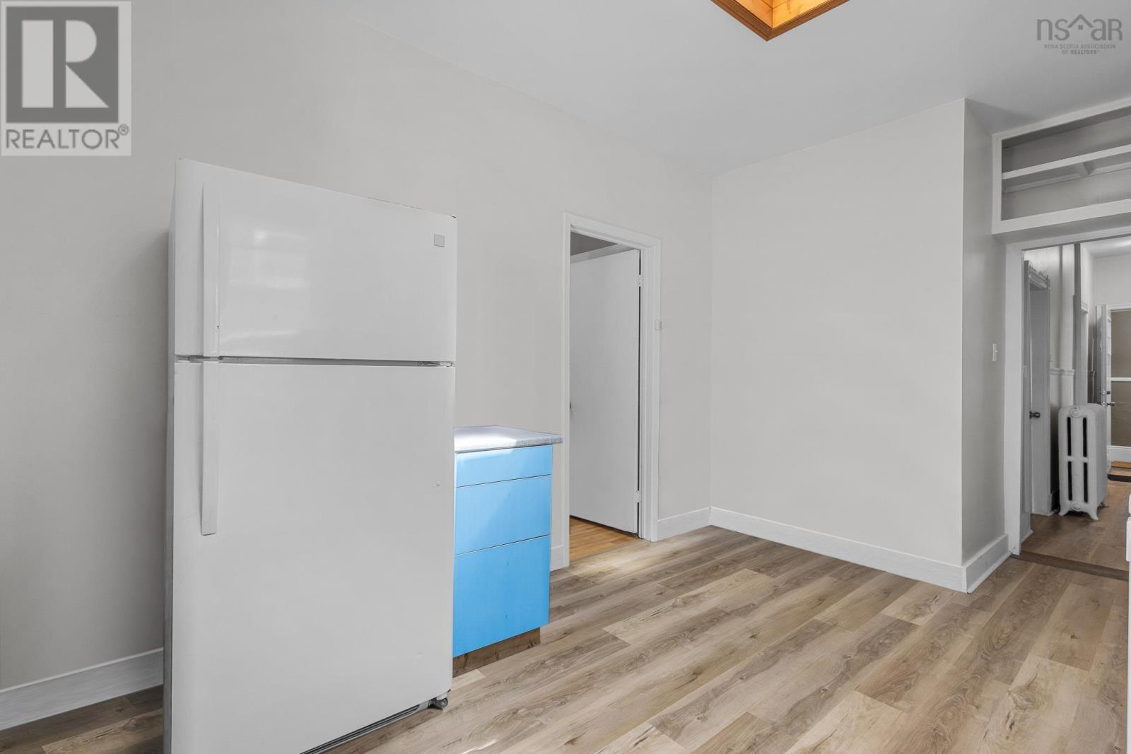 6147 Pepperell Street, Halifax, Nova Scotia  B3H 2X6 - Photo 25 - 202619449
