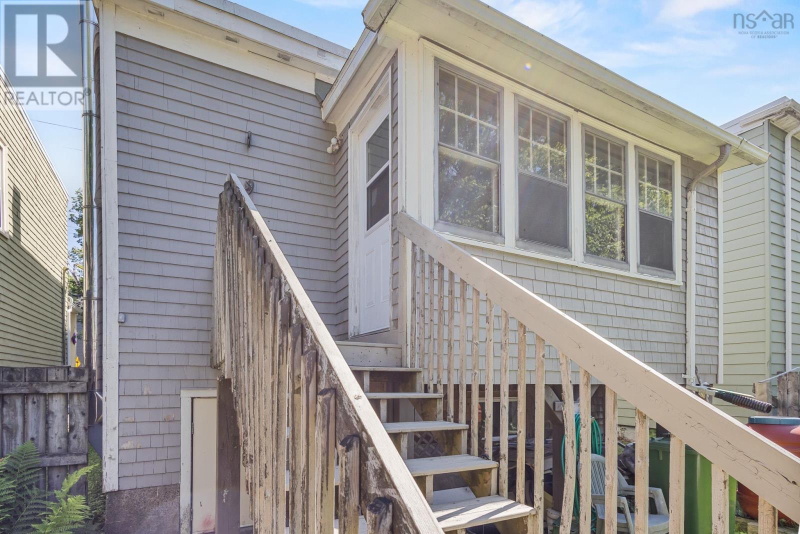 6147 Pepperell Street, Halifax, Nova Scotia  B3H 2X6 - Photo 30 - 202619449