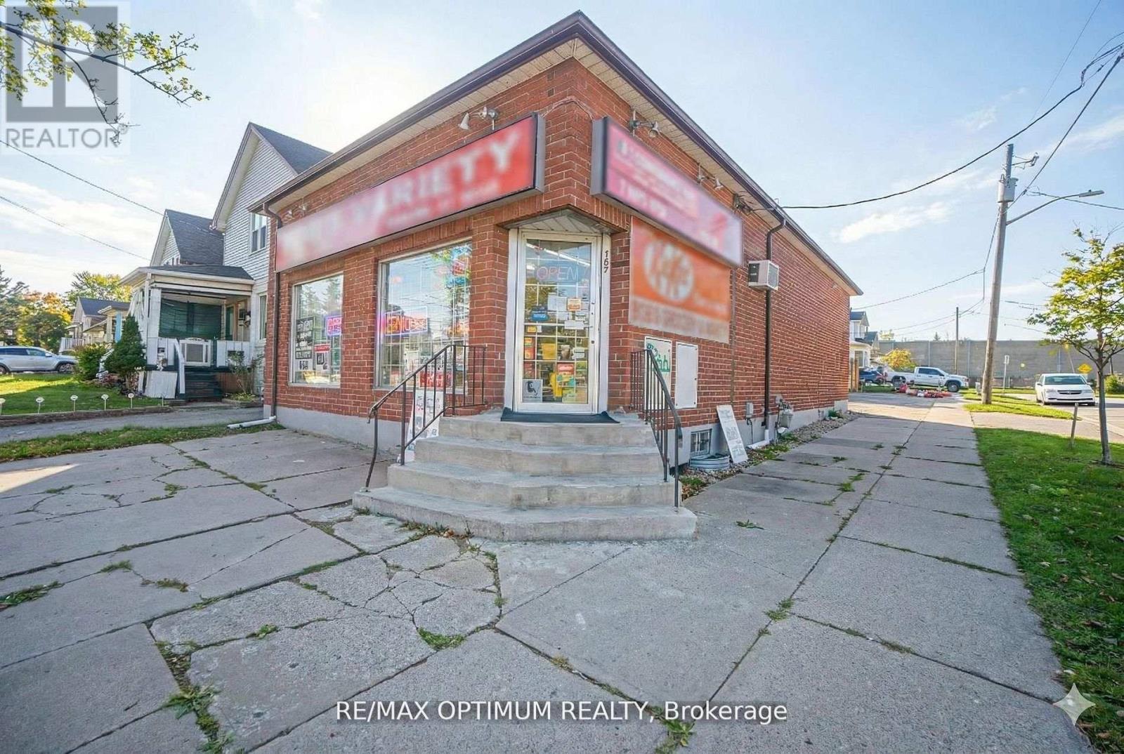 168 Bloor Street W, Oshawa, Ontario  L1J 1P7 - Photo 1 - E13633514